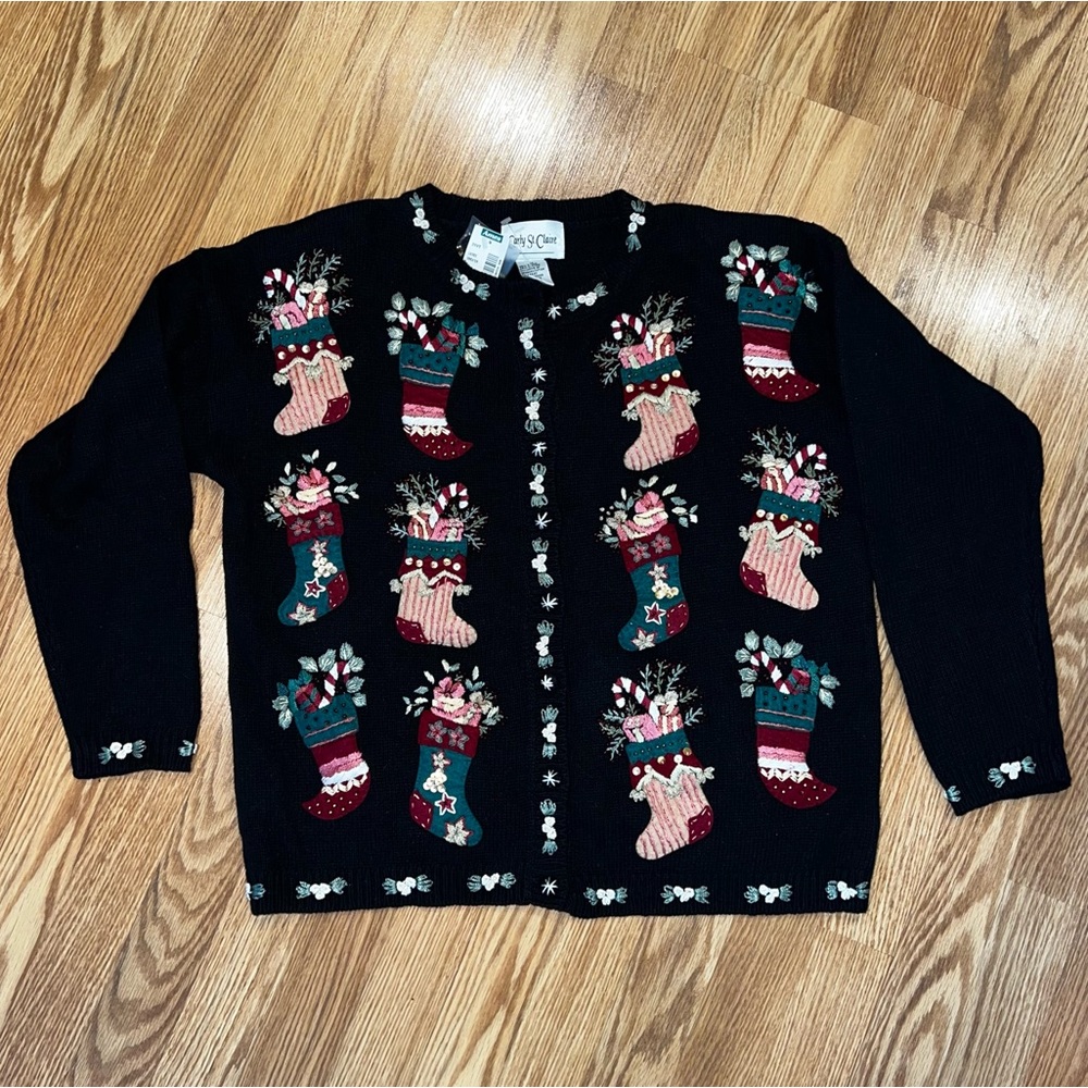 NEW‎ Carly St. Claire Embroidered Holiday Sweater size M